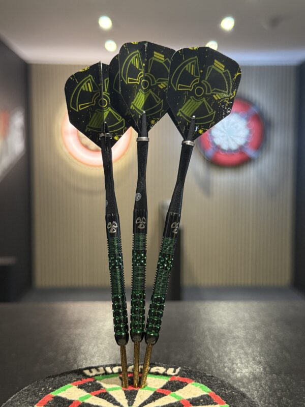 STOWE BUNTZ DARTS OR CASH