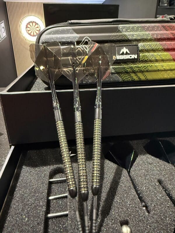 Mission Mike De Decker Darts - Steel Tip - 95% Tungsten - Limited Edition - World Grand Prix - 24g - Image 3
