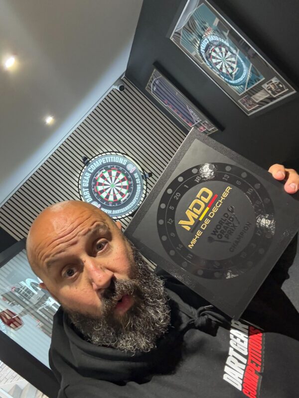 Mission Mike De Decker Darts - Steel Tip - 95% Tungsten - Limited Edition - World Grand Prix - 24g
